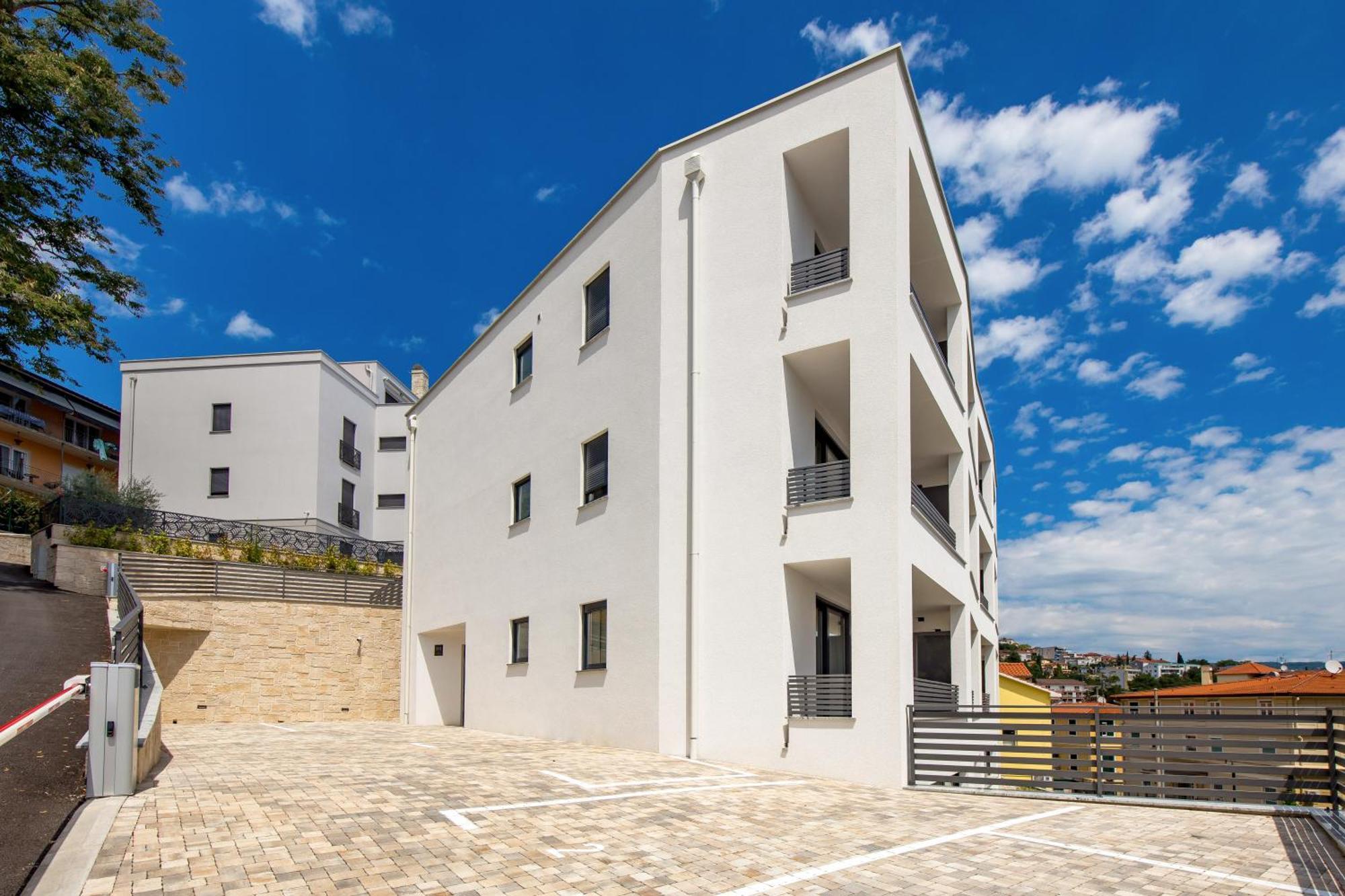 Belinda Apartments With Balcony & Private Parking Οπατία Εξωτερικό φωτογραφία