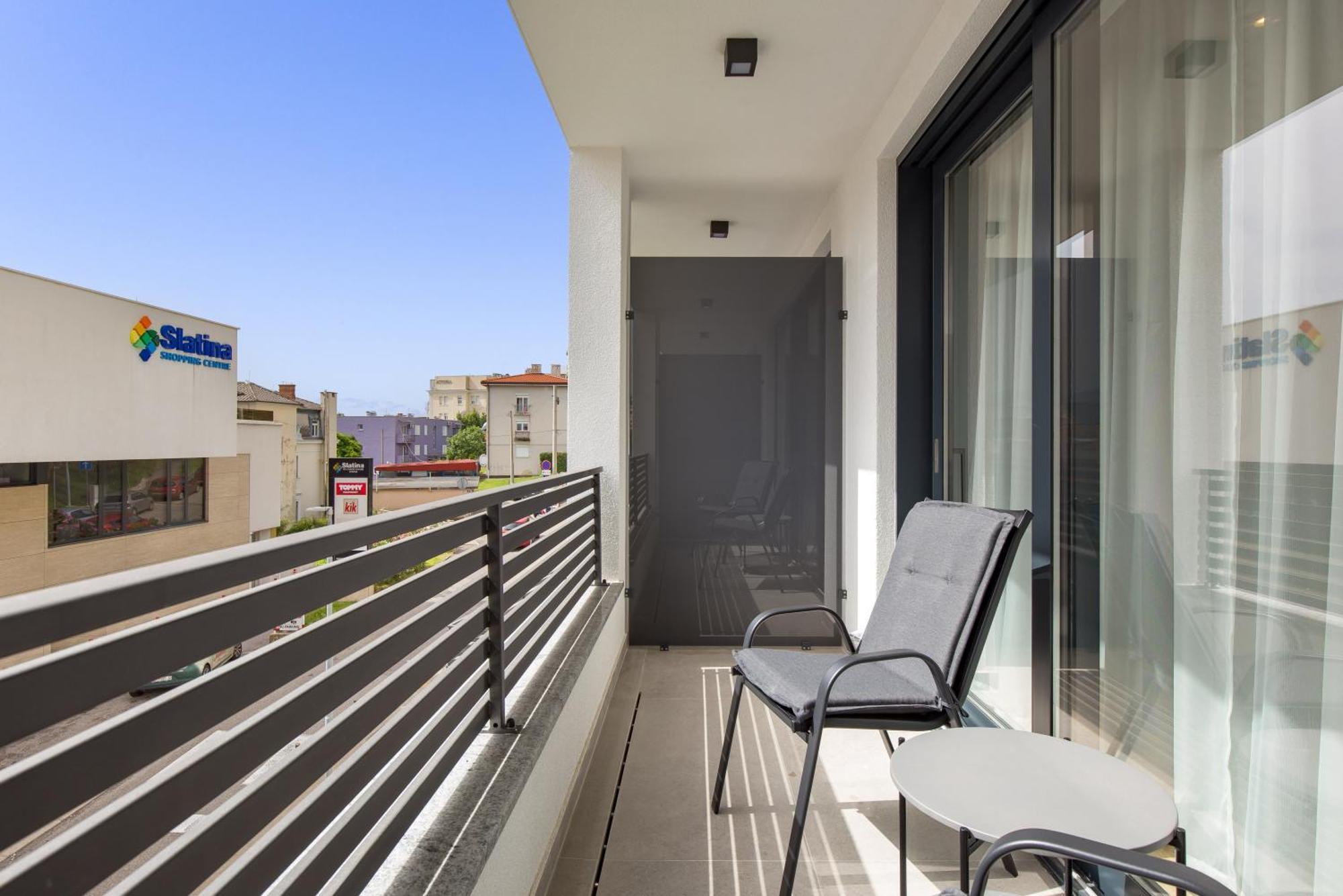 Belinda Apartments With Balcony & Private Parking Οπατία Εξωτερικό φωτογραφία