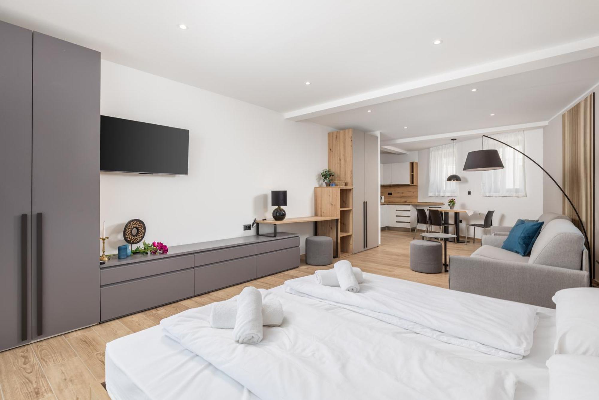 Belinda Apartments With Balcony & Private Parking Οπατία Εξωτερικό φωτογραφία