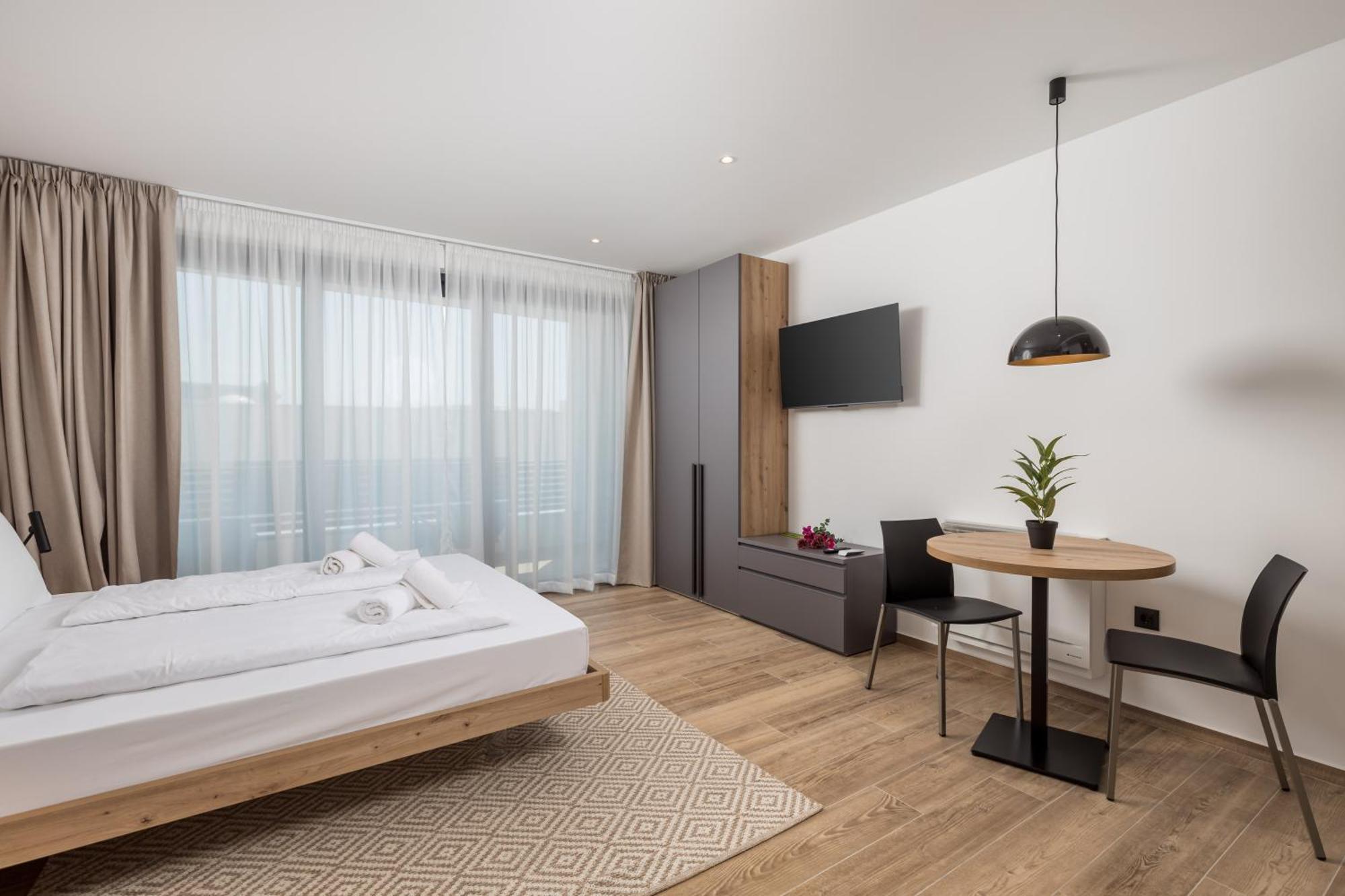 Belinda Apartments With Balcony & Private Parking Οπατία Εξωτερικό φωτογραφία