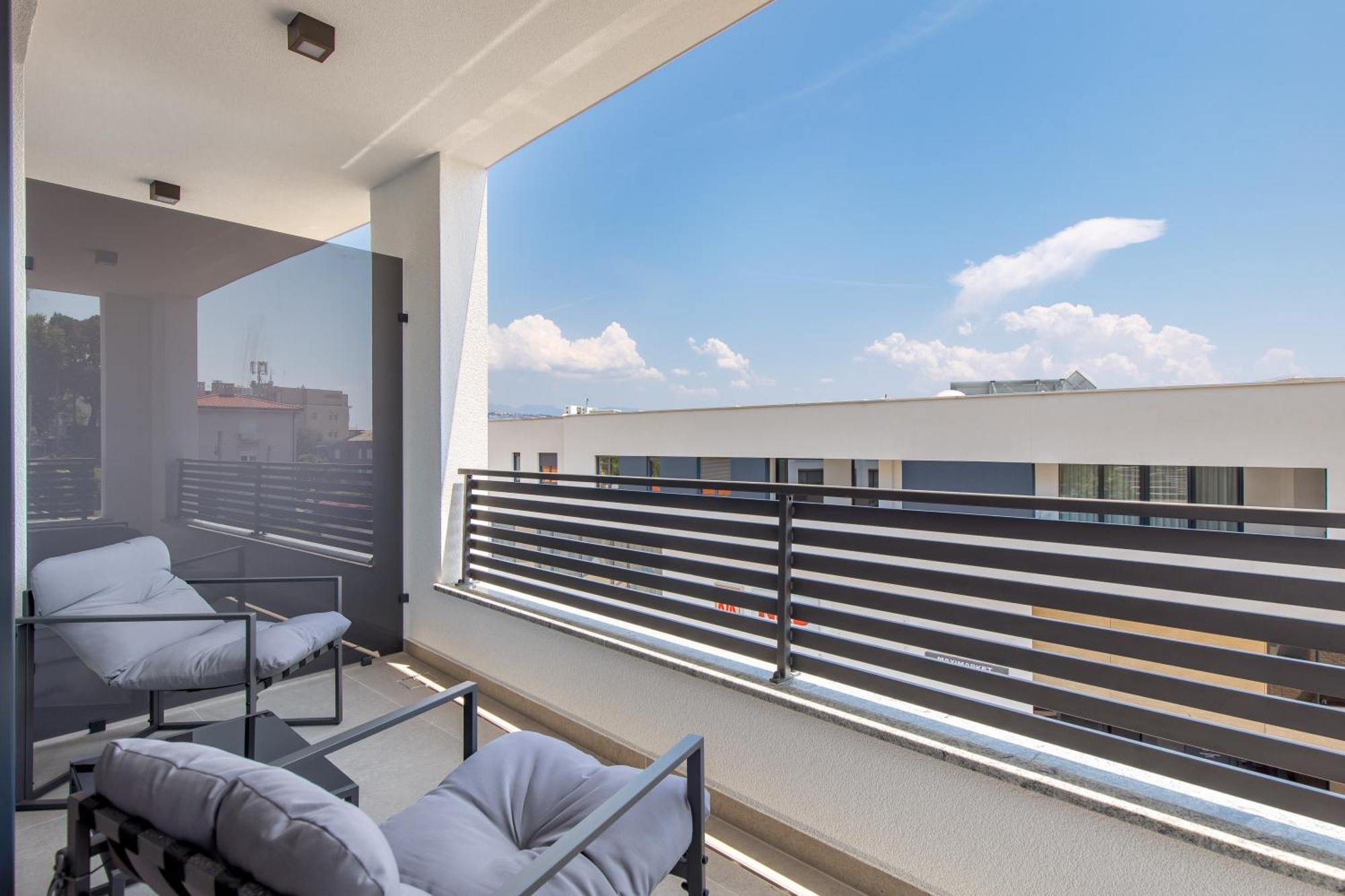 Belinda Apartments With Balcony & Private Parking Οπατία Εξωτερικό φωτογραφία